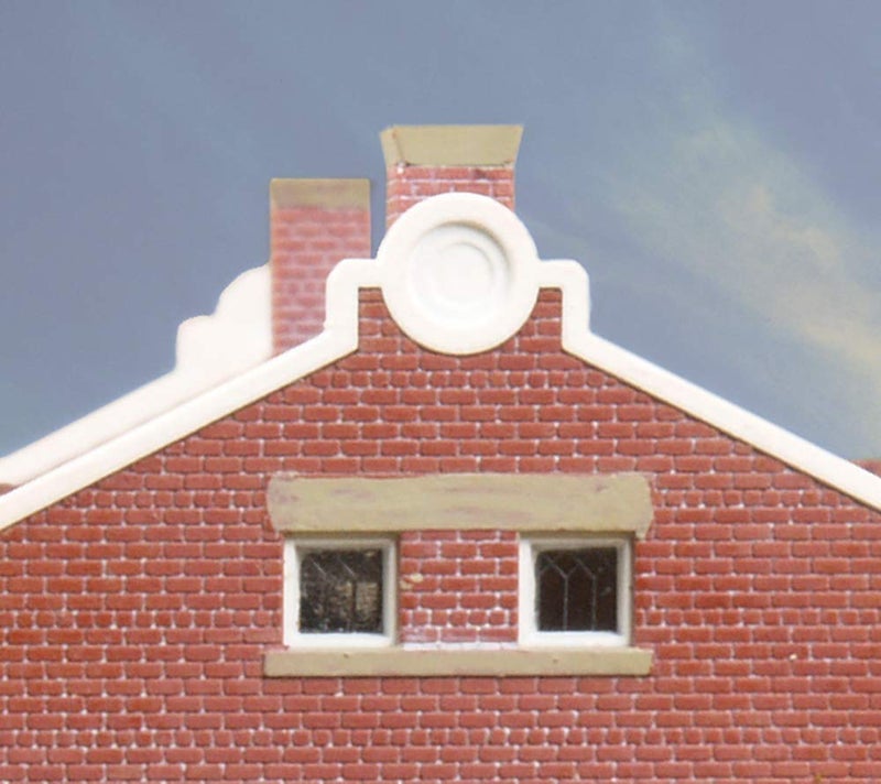 Walthers Cornerstone Series N Scale Santa Fe-Style Brick Depot 6-3/4 x 3-7/8 x 2-1/4"" - Image 3